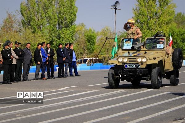 مراسم رژه روز ارتش در تبریز