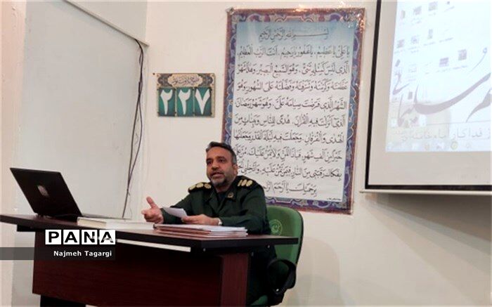 فضای مجازی فضایی افسار گریخته است