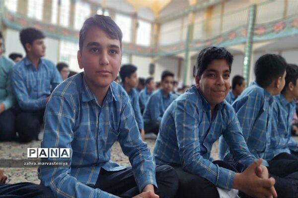برگزاری جشن بندگی دانش‌آموزان مروستی