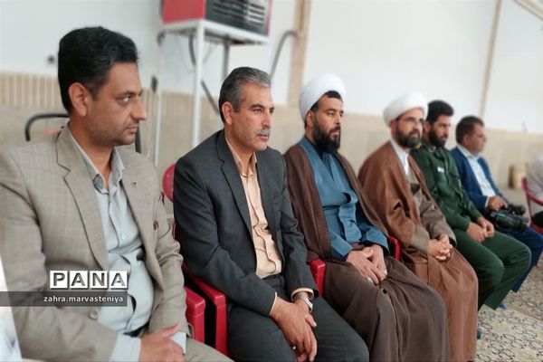 برگزاری جشن بندگی دانش‌آموزان مروستی