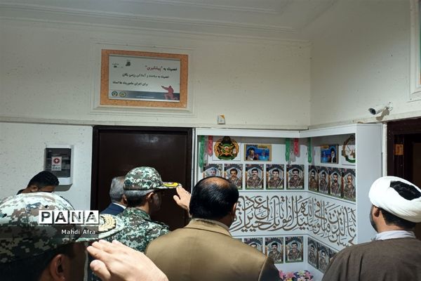 دیدار مسئولین آموزش و پرورش با فرمانده پدافند هوایی بهبهان بمناسبت روز ارتش