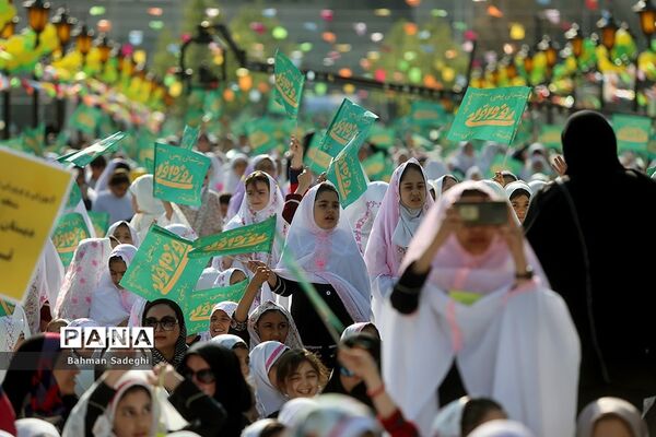 نخستین اجتماع روزه اولی‌ها در تهران