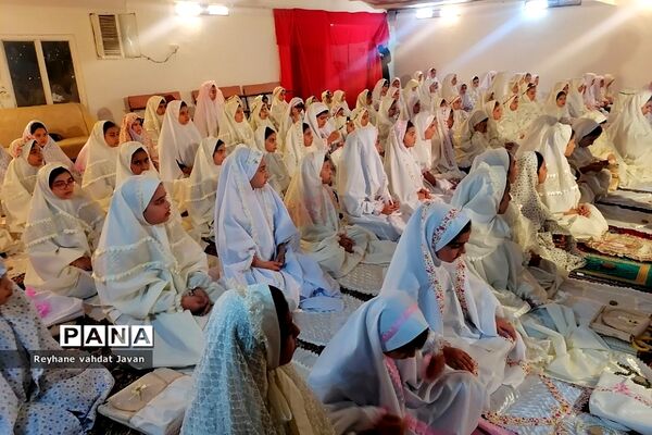 جشن تکلیف روزه اولی در دبستان شقایق