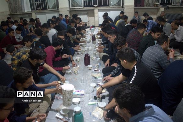 سمپادی‌های سمنان مهمان سفره الهی