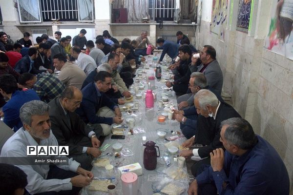 سمپادی‌های سمنان مهمان سفره الهی