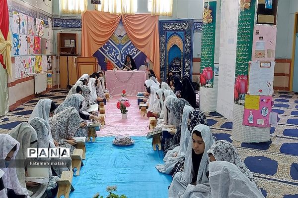 برگزاری محفل انس با قرآن در مدارس علی حاتمی و ولایت ملارد