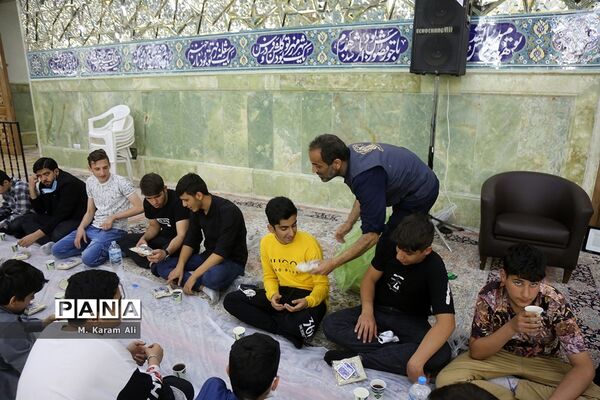جشن پسران روزه‌اولی در حرم حضرت معصومه(س)