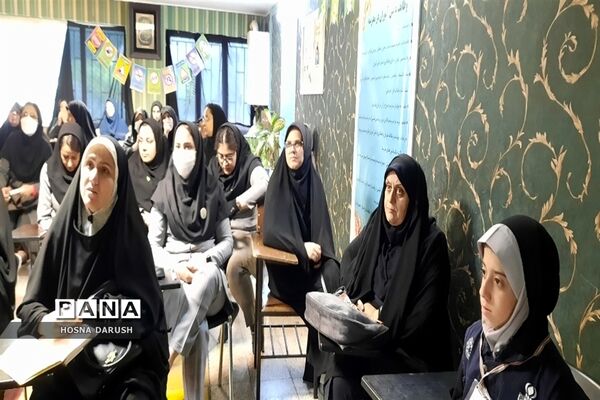 برگزاری گارگاه مهربان ترین پدر در ناحیه ۷مشهد