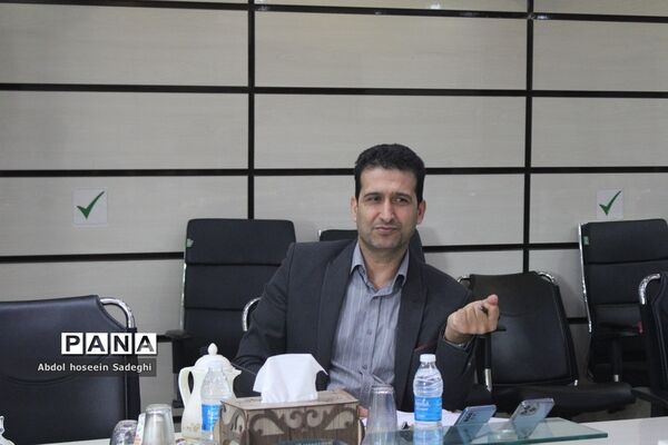 جلسه شناسایی و معرفی جلوه‌های ویژه معلمی و زیست بوم جدید آموزش و پرورش استان بوشهر