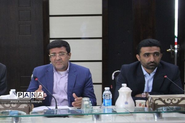 جلسه شناسایی و معرفی جلوه‌های ویژه معلمی و زیست بوم جدید آموزش و پرورش استان بوشهر