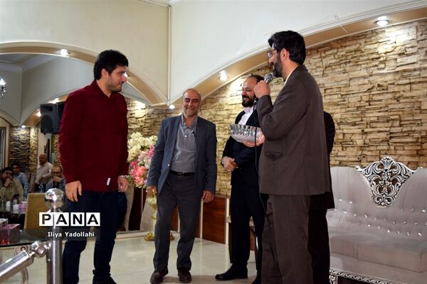 ضیافت افطاری صمیمانه کارمندان اداره آموزش و پرورش منطقه ۱۴
