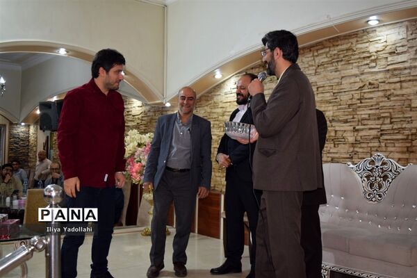 ضیافت افطاری صمیمانه کارمندان اداره آموزش و پرورش منطقه ۱۴