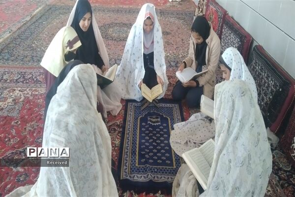 مراسم وداع با رمضان در مدارس شهرستان اقلید