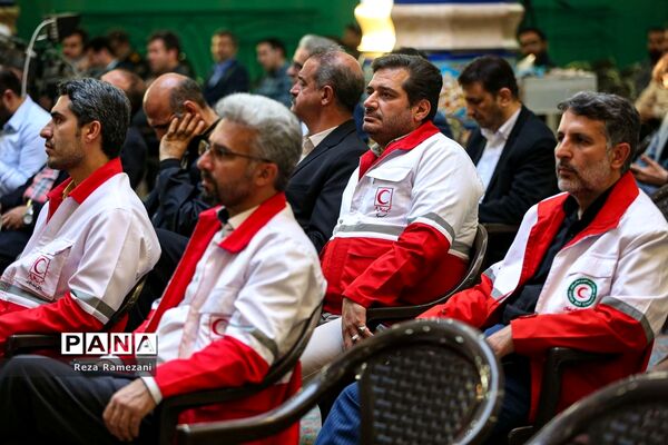 آیین تجلیل از خادمان کشوری جشن‌های نیمه شعبان در مسجد جمکران