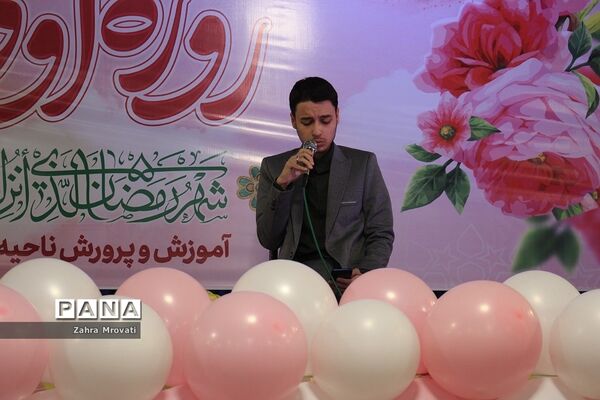 جشن بزرگ ۱۶۰۰ نفره روزه اولی‌ها در بهارستان‌دو