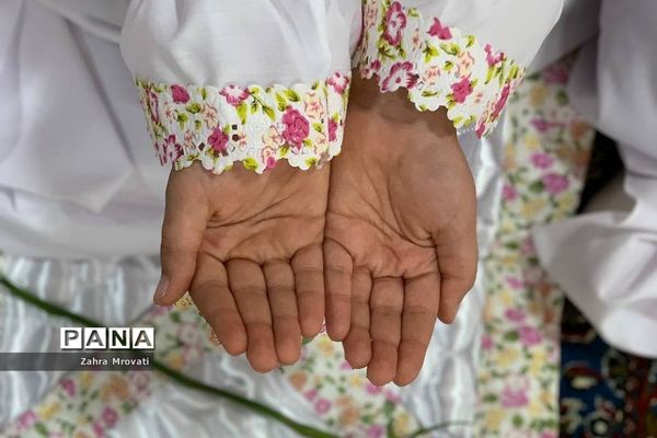 جشن بزرگ ۱۶۰۰ نفره روزه اولی‌ها در بهارستان‌دو