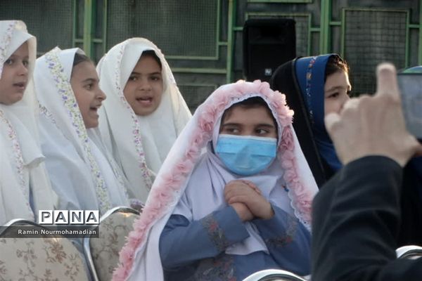 جشن روزه اولی‌ها با حضور پرشور دانش‌آموزان دختر منطقه9 آموزش و پرورش شهر تهران