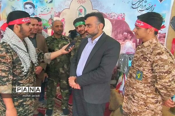 یادواره شهید شاخص دانش‌آموزی در محمود آباد