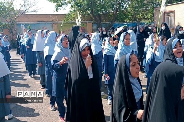تشیع پیکر شهید گمنام در دبستان شاهد حضرت خدیجه( س) منطقه ۱۸