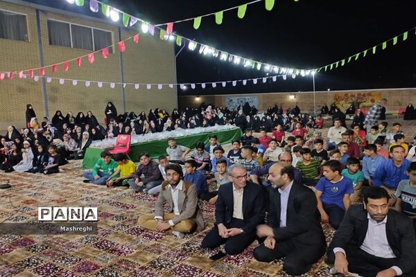 اختتامیه محفل انس با قرآن و تلاوت آیات نورانی  در دبیرستان زنده یاد حاج سید احمد لاجوردی  کاشان
