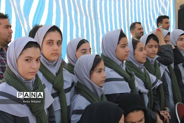 آیین خشت‌گذاری ۱۴۰ باب کلاس درس در شهرستان بهارستان