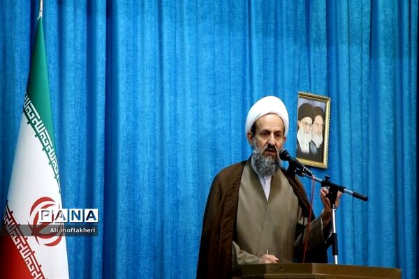 آخرین نماز جمعه ماه مبارک رمضان در مصلی  قرچک