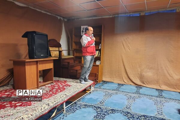 افطار در پایگاه هلال احمر