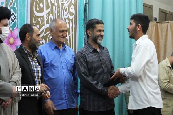 اختتامیه محفل انس با قران کریم در  پایگاه مقاومت بسیج حر