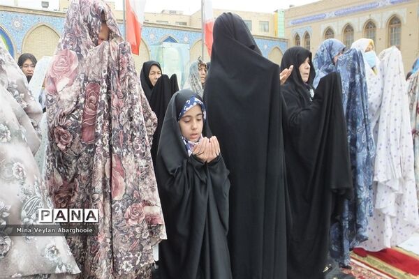 اقامه نماز عید سعید فطر در شهرستان پیشوا