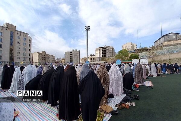 نماز عید سعید فطر در رودهن