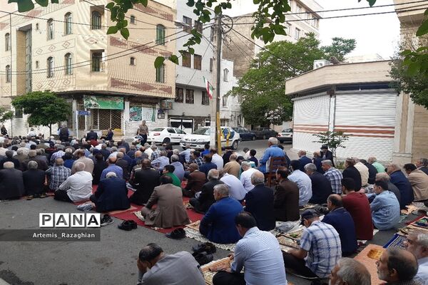 مراسم نماز عید بندگی در منطقه ۹