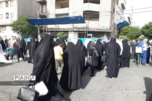 مراسم نماز عید بندگی در منطقه ۹