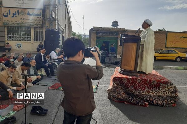مراسم نماز عید بندگی در منطقه ۹