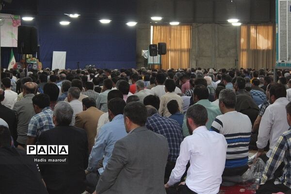 نماز عیدسعید فطر در بهارستان دو