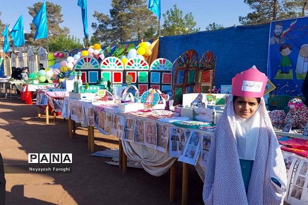 حضور پر شور کودکان دهه نودی در نماز عید سعید فطر آباده