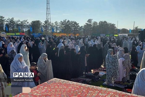 حضور پر شور کودکان دهه نودی در نماز عید سعید فطر آباده