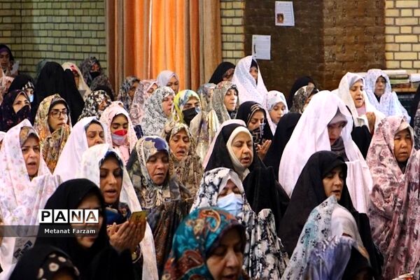 اقامه نماز بندگی در دماوند