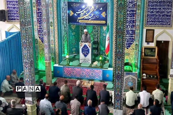 اقامه نماز باشکوه عید سعید فطر در فیروزکوه