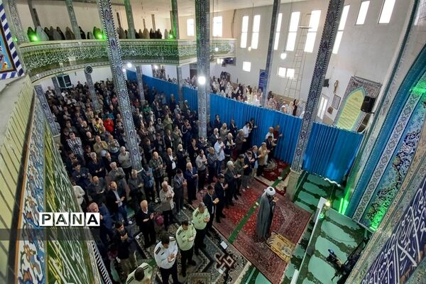 اقامه نماز باشکوه عید سعید فطر در فیروزکوه