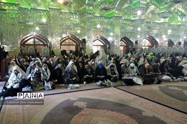 نماز عید سعید فطر در حرم سید علاالدین حسین (ع)