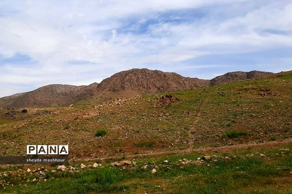 طبیعت زیبا و بکر سرخه حصار تهران