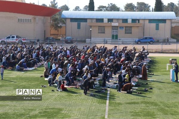 برگزاری نماز عید سعید فطر در شهرستان خرامه
