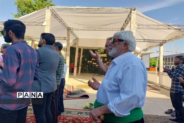 نماز عید فطر، عید بندگی  در شیراز