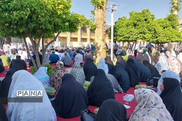 نماز عید فطر، عید بندگی  در شیراز