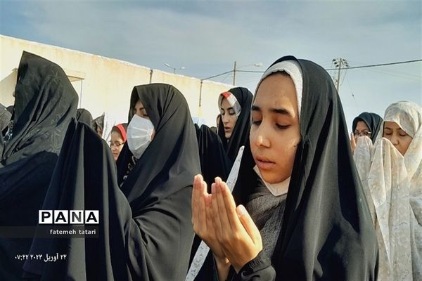 نماز عیدسعید فطر شهرستان بام و صفی‌آباد