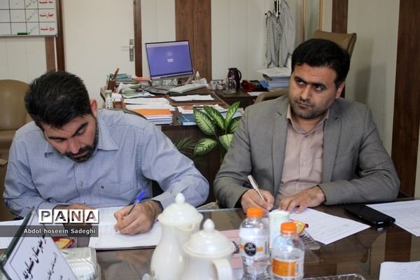 جلسه میز کار شهرستان‌ها و مناطق معاونت پرورشی و فرهنگی آموزش و پرورش استان بوشهر