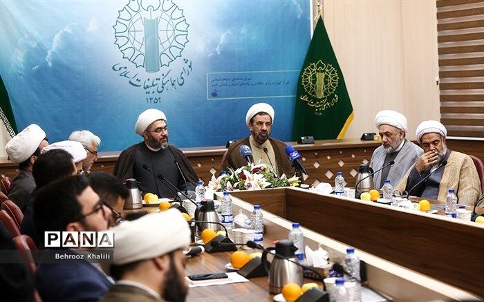 برنامه‌های فرهنگی دهه کرامت و روز دختر  تشریح شد؛ تاکید بر شادی حلال در جامعه