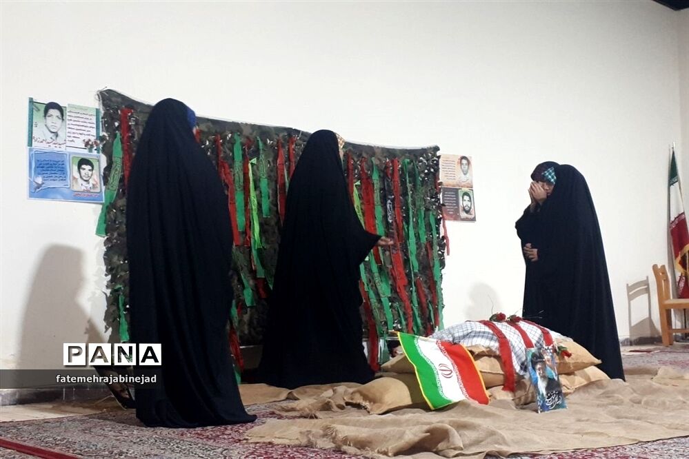 جشنواره هنرهای نمایشی ویژه دختران ابرکوهی