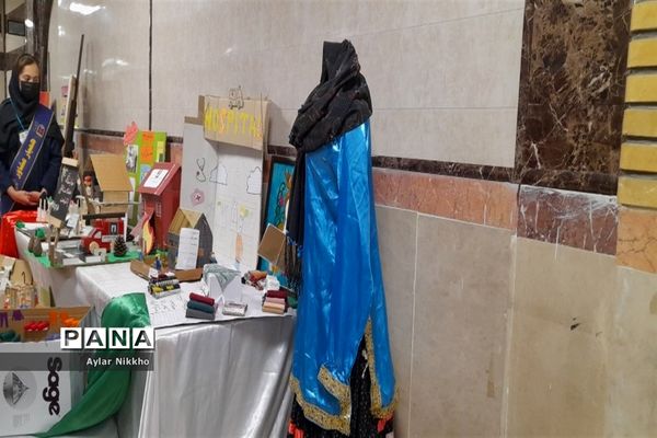 برپایی نمایشگاه هفته مشاغل در پاکدشت