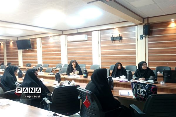 ارائه بسته تحولی سازمان دانش‌آموزی به مدیران مدارس